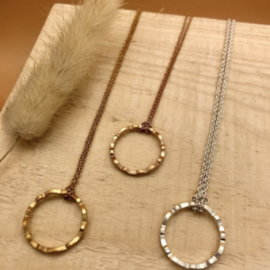 Kette mit Anhänger - Ring