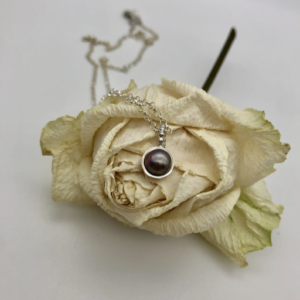 Kette mit Anhänger - Süßwasserzuchtperle