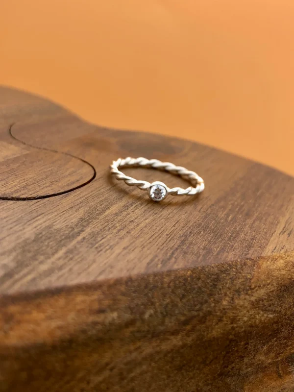 Verlobungsring Kordeldraht Zirkon-Diamant – Bild 6