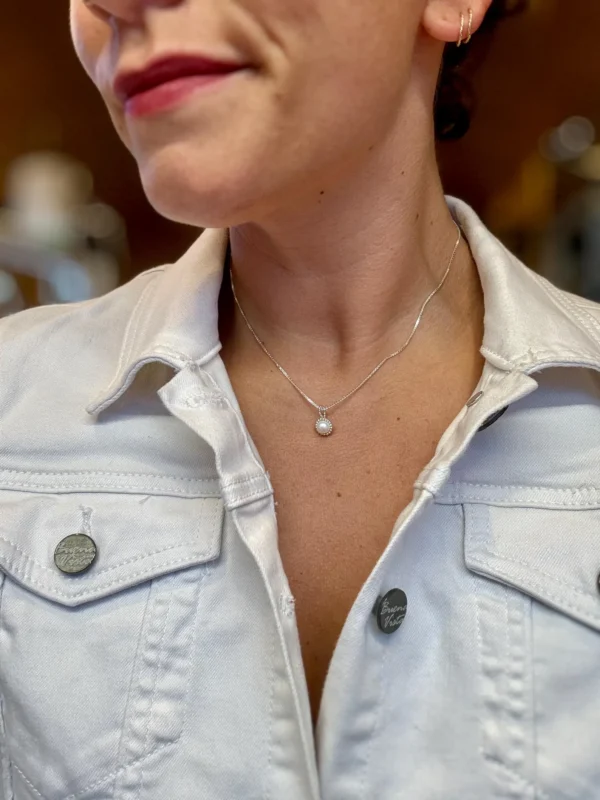 Kette mit Anhänger - silber Perle