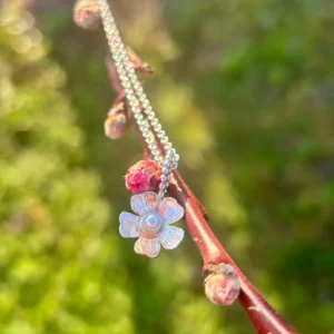 Kette mit Anhänger - silber Blüte
